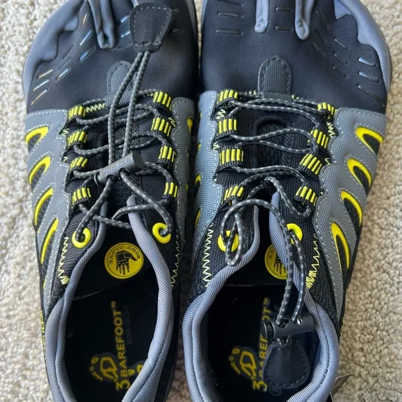 Men's Body glove 3t barefoot series size